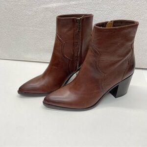 Frye Flynn Short Inside Zip Boots Bootie Size 9.5 Brown Leather Western Business